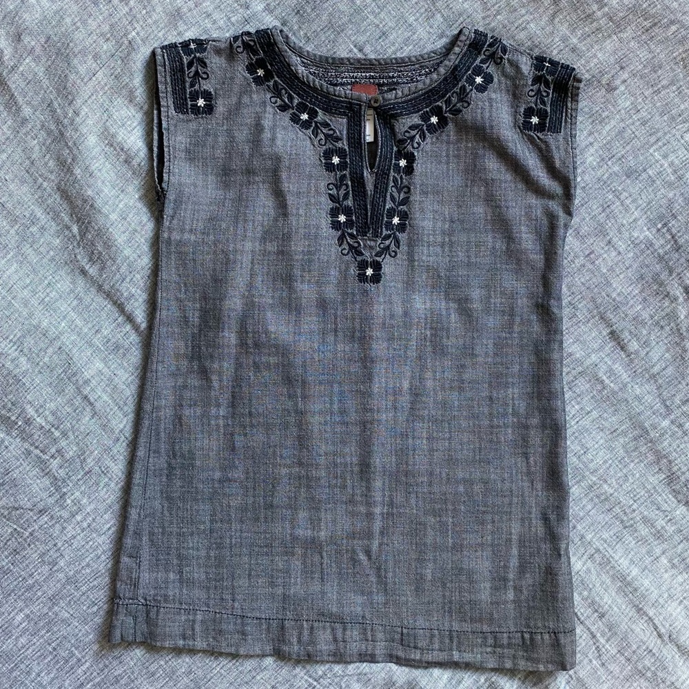 Tea Collection grey embroidered tunic, size 6